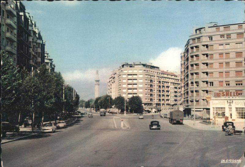 Grenoble Cityscape, Boulevard Maréchal Foch France
