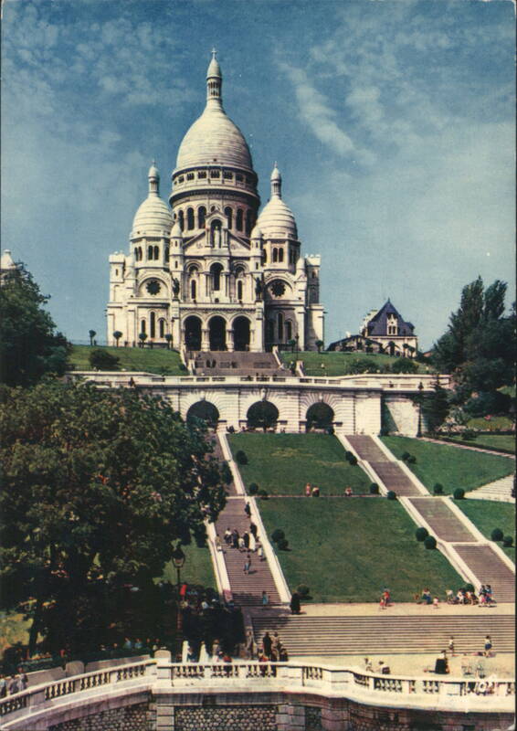 Sacré-Cœur Basilica, Montmartre with Terraces Paris France