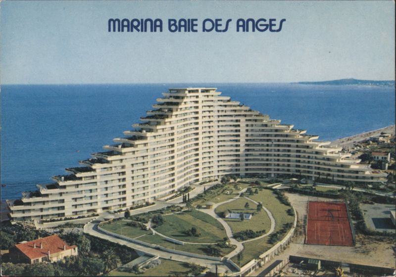 Marina Baie des Anges - Immeuble Amiral Villeneuve-Loubet Plage France
