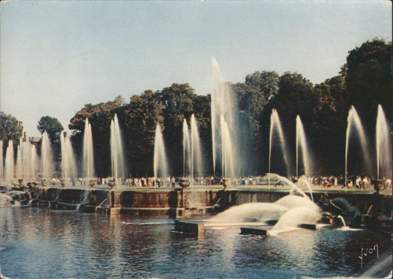 Château de Versailles - Grandes eaux au Bassin de Neptune France