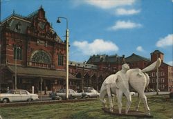 Groningen Station & Horse Sculpture 'Paard van Ome Loeks' Postcard