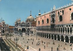 Piazzetta San Marco and Doge's Palace, Venice Postcard