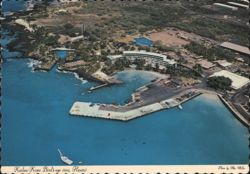 Kailua-Kona Bird's-eye view, King Kamehameha Hotel & Pier Postcard