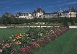 Château de Fontainebleau Grand Parterre Postcard