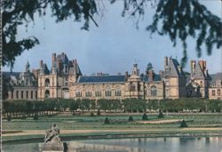 Château de Fontainebleau from the Bréau Postcard