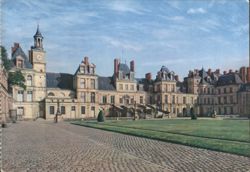 Château de Fontainebleau: Court of the Adieux & Clock-Tower Postcard