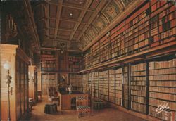 Château de Chantilly: Cabinet des livres et bureau du duc d'Aumale Postcard