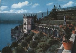 Isola Bella, Lago Maggiore - Garden Terraces & Palace Postcard