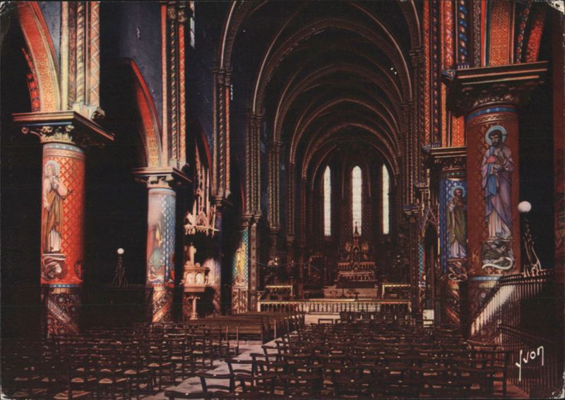 Abbey of St-Michel-de-Frigolet, Church Interior France