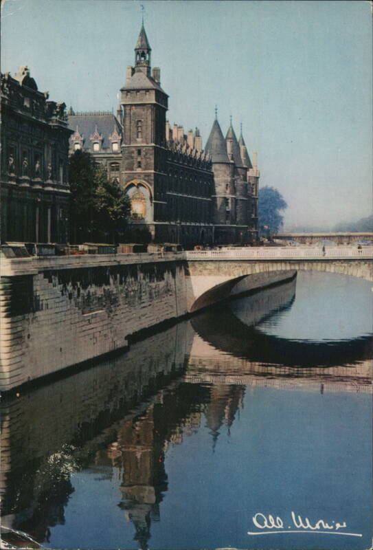 Palais de Justice and Seine River, Paris France Olle Mursin