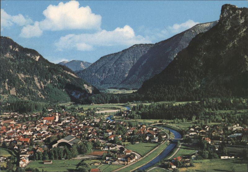 Oberammergau, Passionsdorf in Bavarian Valley Germany