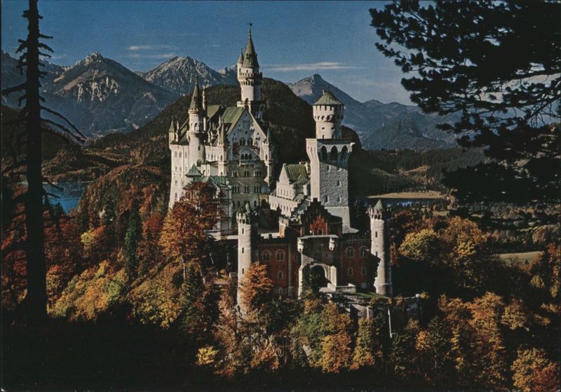 Royal Castle Neuschwanstein, Bavarian Alps Germany