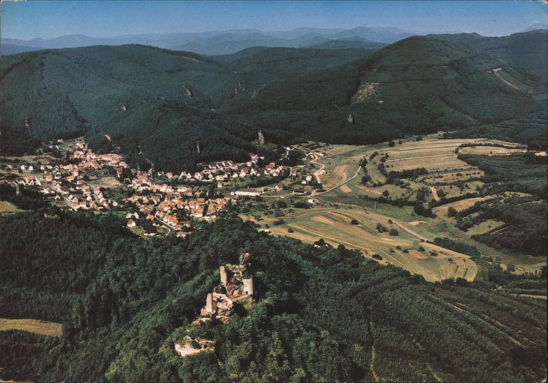 Castle Ruin Alt-Dahn and Erfweiler, Palatinate Alt-Dahn, Erfweiler Germany