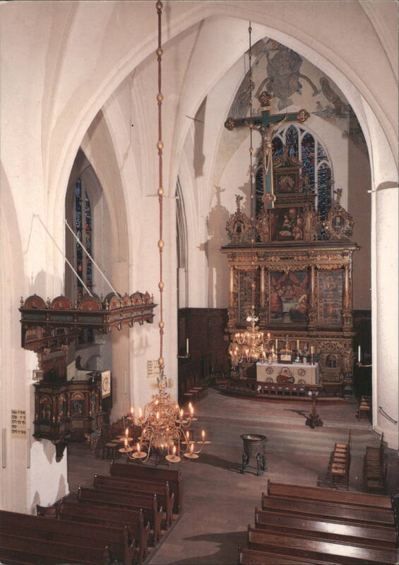 St. Marienkirche, Flensburg - Pulpit by Matthes, Altar by Ringerinck Germany