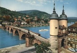 Heidelberg: Old Bridge (Alte Neckarbrücke) and Gate Towers Postcard