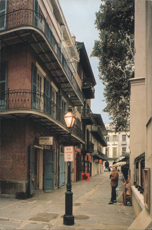 Pirate's Alley, New Orleans, Louisiana