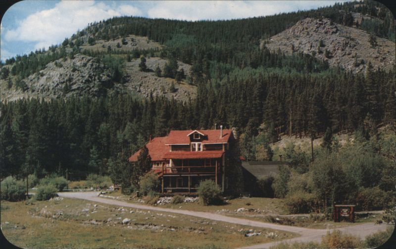 Snowy Range Lodge, Centennial, WY - Medicine Bow Forest Wyoming
