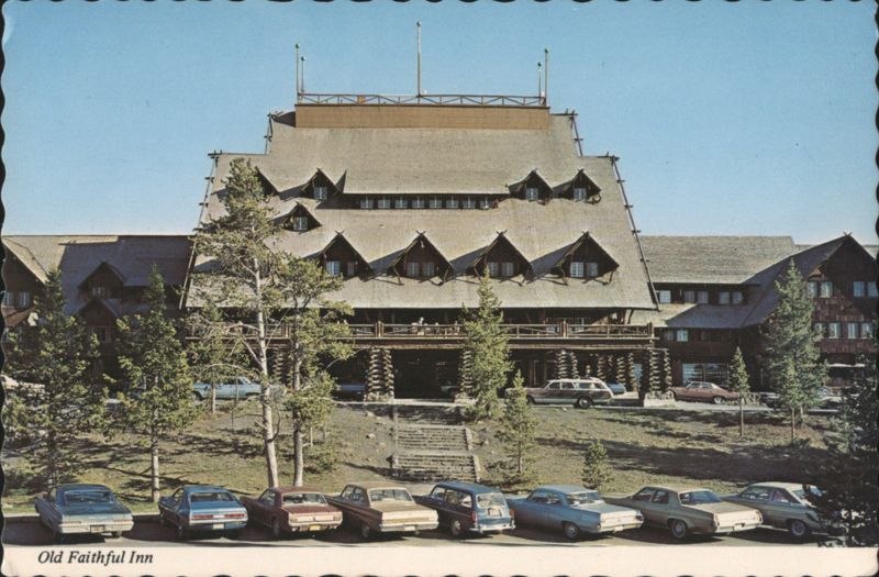Old Faithful Inn, Yellowstone National Park Wyoming