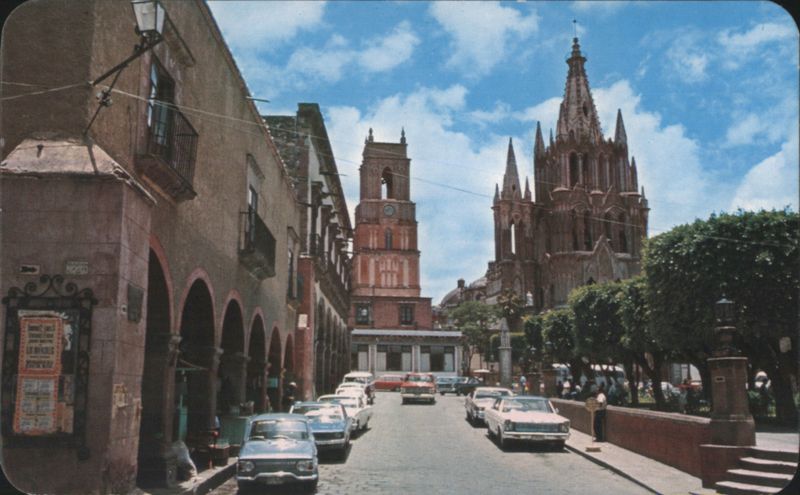Portals, Main Square, and Gothic Church, San Miguel de Allende México