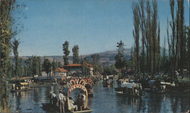 Xochimilco Floating Gardens Boats, Mexico FISCHGRUND