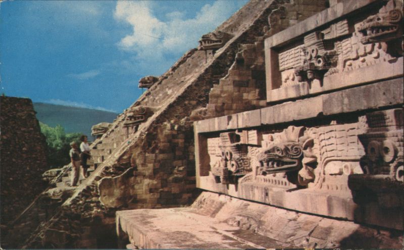 Quetzalcoatl Temple, Teotihuacan, Mexico Teotihuacán