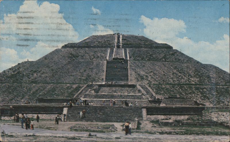 Pyramid of the Sun, Teotihuacan, Mexico San Juan Teotihuacán