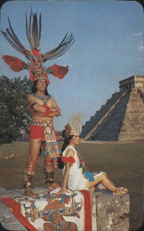 Maya-Toltec Native Dress with El Castillo, Chichen Itza Chichen Itzá Mexico