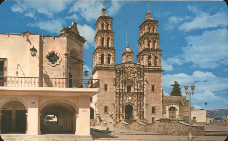 Municipal Palace and Parish, Dolores Hidalgo, Mexico