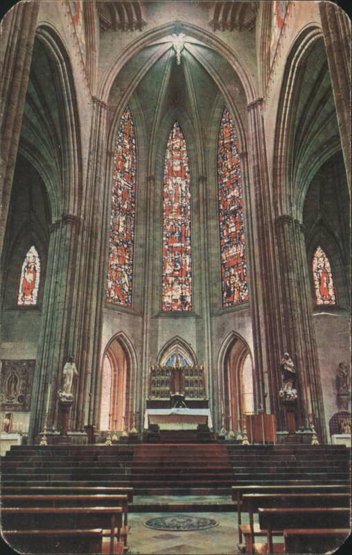 Interior of Expiatory Church, Guadalajara México Mexico