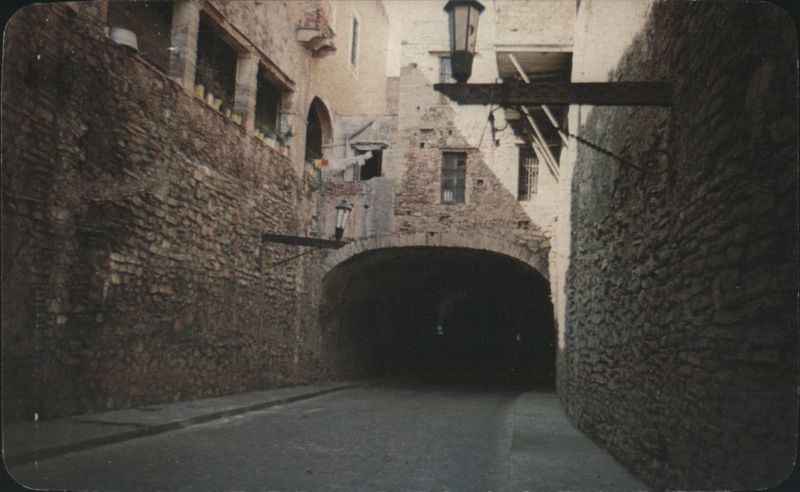 Subterranean Drive, Guanajuato, Mexico J. Kipi Turok