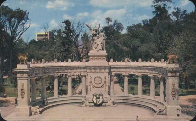 El Hemiciclo a Juárez in Alameda Central, Mexico City