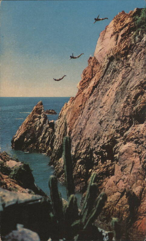 Three Champion Cliff Divers, Acapulco, Mexico Fischgrund