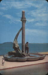 Monument to all Fishermen, Mazatlán, Mexico Postcard