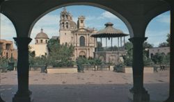 Main Square through Arches, Tequisquiapan, Mexico Postcard