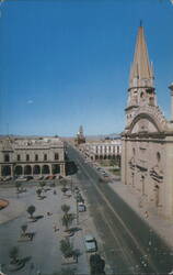 Av. Alcalde and Guadalajara Cathedral, Mexico Postcard