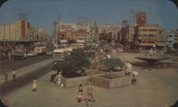 Main Avenues in front of Liberty Market, Guadalajara Postcard