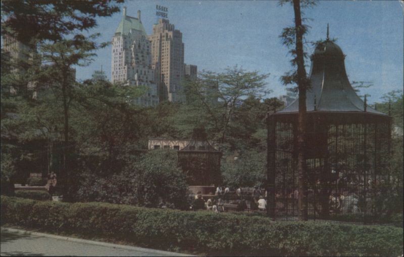 Central Park Zoo Aviaries, Essex House View New York City