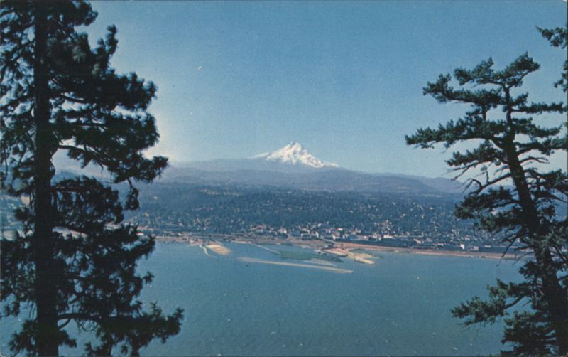 Hood River & Mt. Hood, Columbia River, Oregon