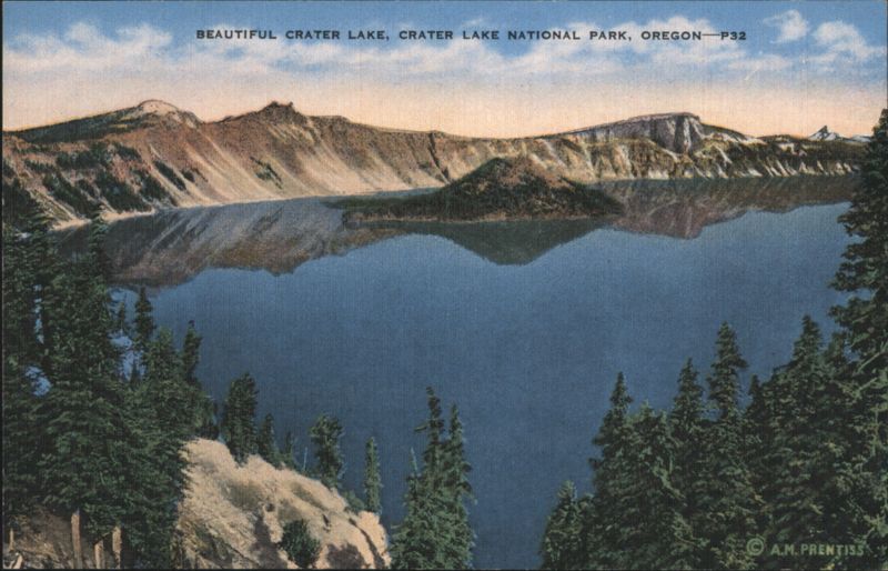 Beautiful Crater Lake, Crater Lake National Park P32 Oregon