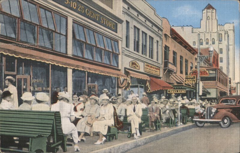 The Famous Green Benches, St. Petersburg, Florida