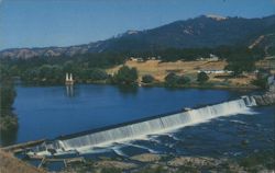 Winchester Dam, Roseburg, Oregon Postcard