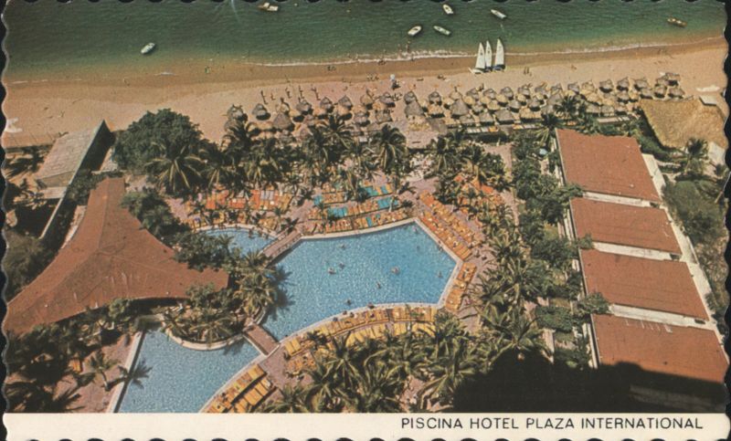 Piscina Hotel Plaza International Acapulco Beach Mexico