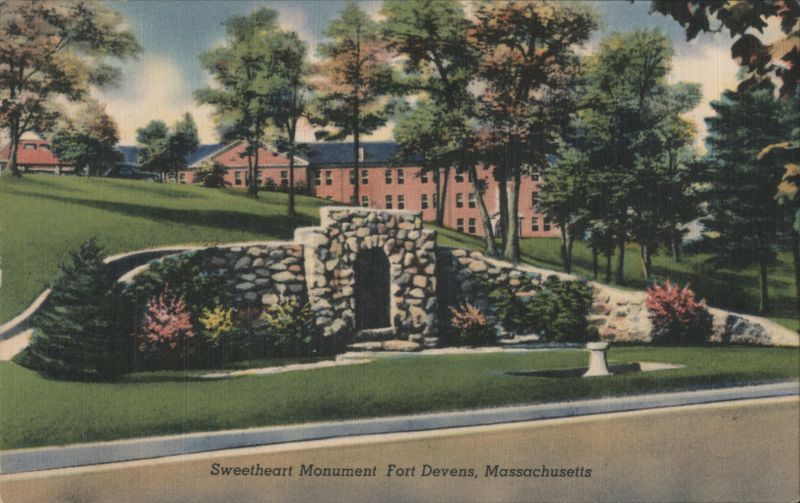 Sweetheart Monument Fort Devens, Massachusetts