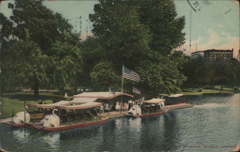 Boston Public Garden Pond Swan Boats Massachusetts