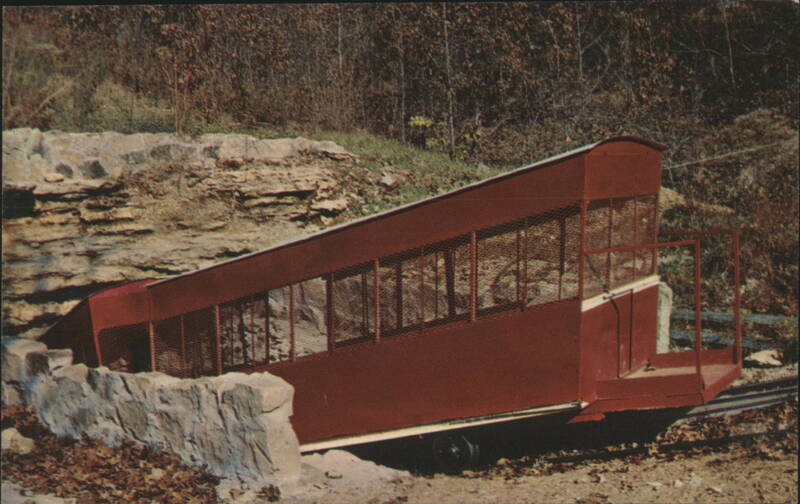 Marvel Cave Railroad, Underground Passenger Train Branson Missouri