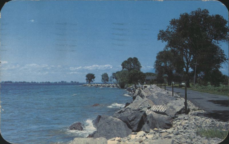 St. Lawrence River, Thousand Islands, Tibbetts Point Lighthouse Road Cape Vincent New York