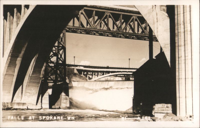 Spokane Falls and Bridges Washington