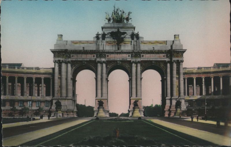 Cinquantenaire Arch, Arcades du Cinquantenaire Brussels Belgium