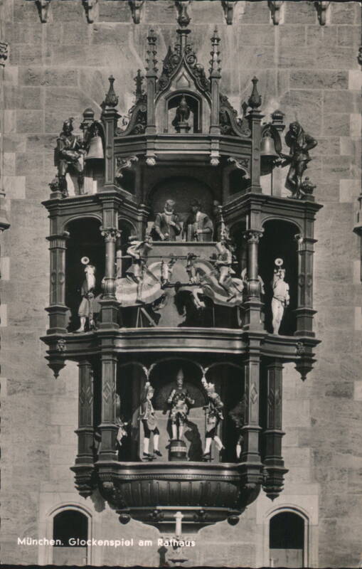 München Glockenspiel at Rathaus Munich Germany