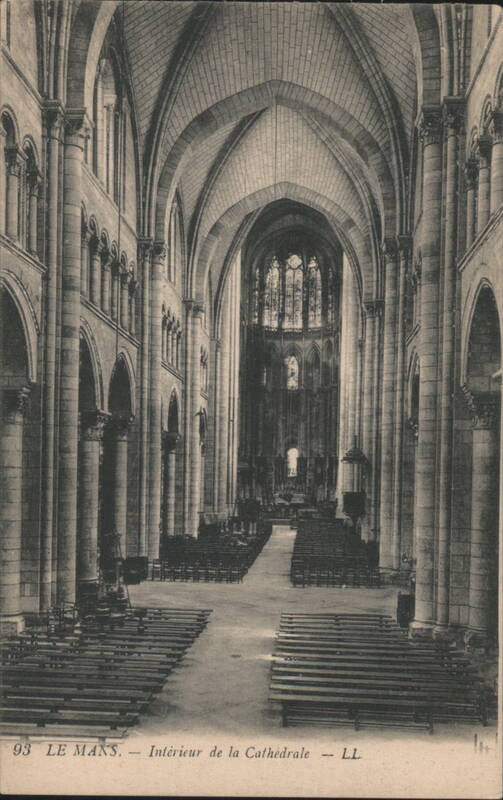 LE MANS - Intérieur de la Cathédrale France
